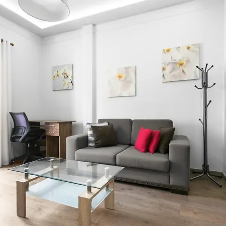 93, Nilie Hospitality Mgmt Apartament *